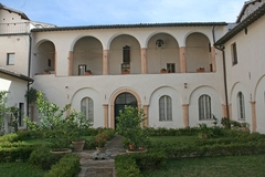 06-portico